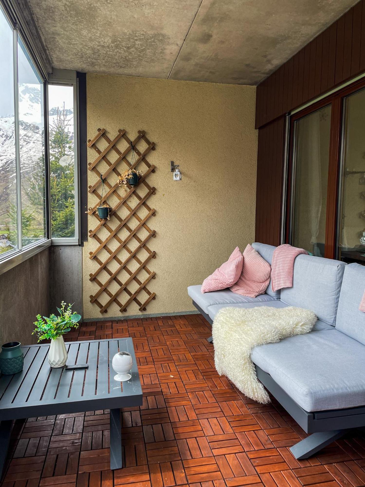 Top Modernes Apartment Im Herzen Von Andermatt Balkon & Bergblick Экстерьер фото