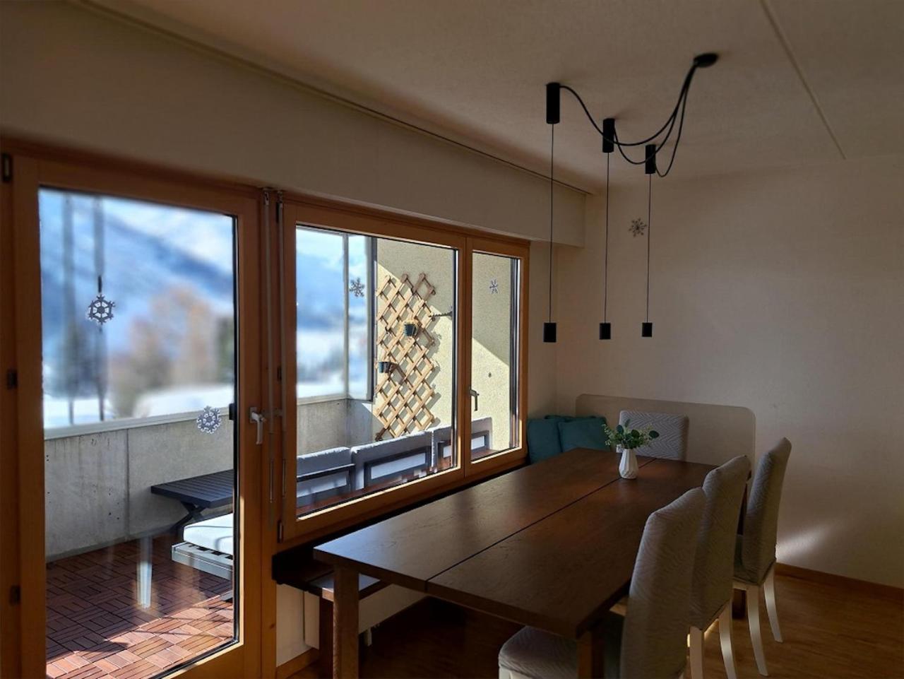 Top Modernes Apartment Im Herzen Von Andermatt Balkon & Bergblick Экстерьер фото