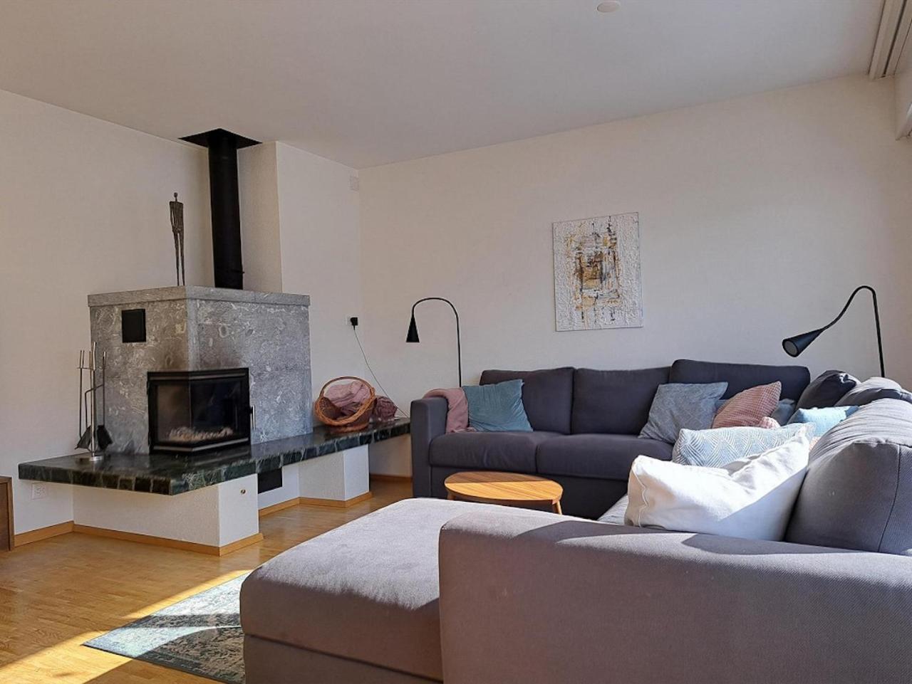 Top Modernes Apartment Im Herzen Von Andermatt Balkon & Bergblick Экстерьер фото